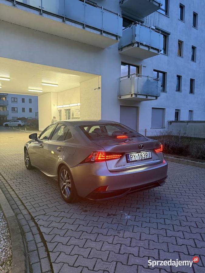 Lexus IS300h niski przebieg 40k Faktura VAT 23 automatyczna Poznań