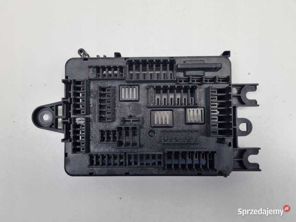 BMW F20 F30 F31 X5 F15 X6 F16 F85 ROZDZIELACZ Rudka