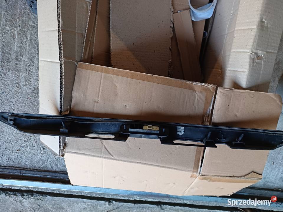 Listwa blenda klapy Toyota Yaris III 3 osobowe Kwidzyn