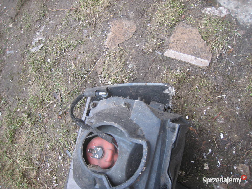 Lampa przednia prawa reflektor prawy Chrysler Le Kraków sprzedam