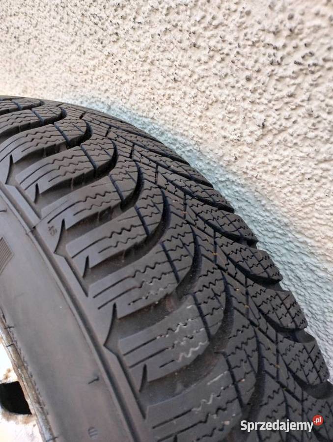 Koła 13 Felgi z oponami zimowymi NEXEN Fiat Rybnik sprzedam