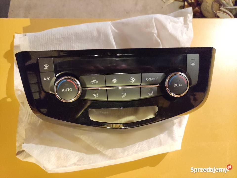 Panel klimatyzacji Nissan Qashqai II J11 osobowe małopolskie