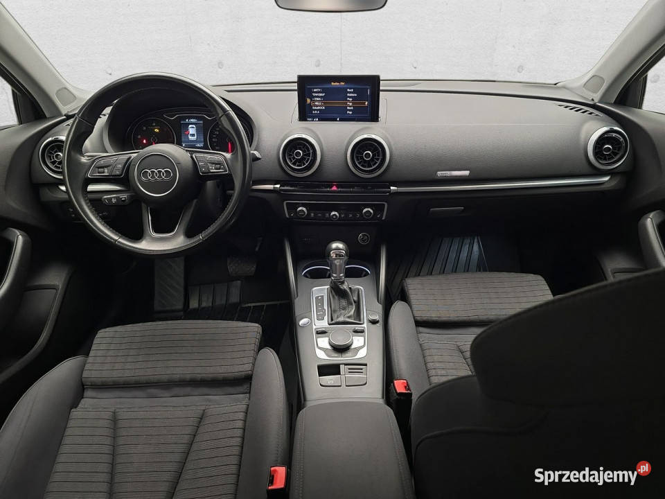 Audi A3 Limousine 8V 2012 A3 Komorniki