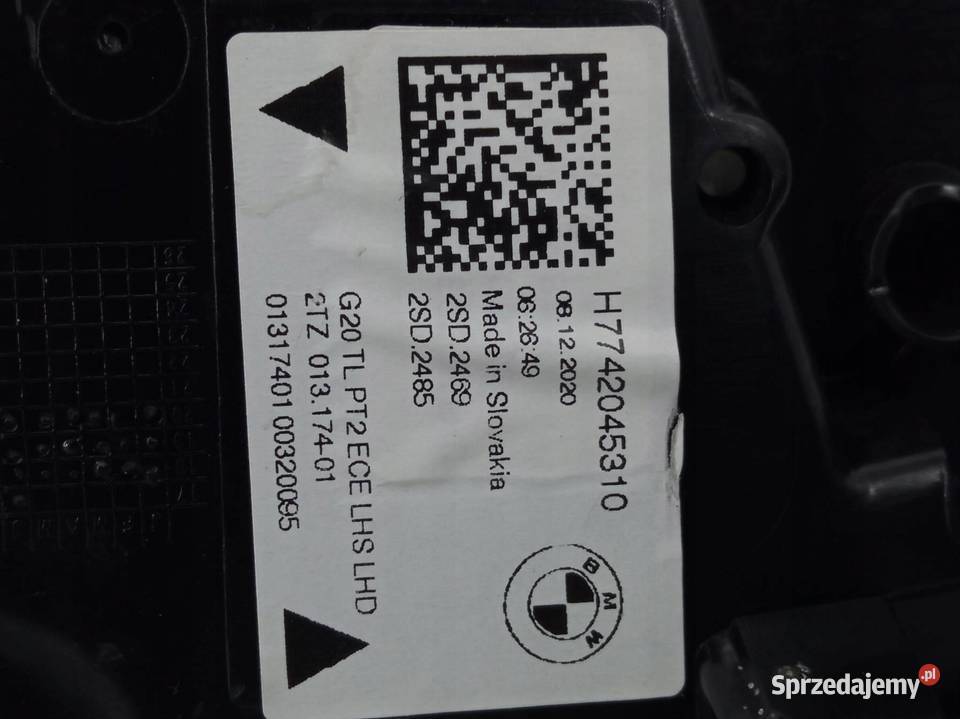 LAMPA TYŁ W KLAPĘ LEWA SEDAN H7742045310 Bmw