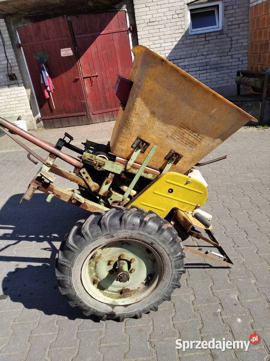 Sprzedam rozsiewacz nawozów KOS