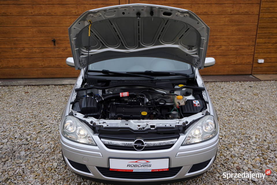 OPEL CORSA C COSMO 12 TWINPORT 80 KLIMATRONIK benzyna Sosnowiec