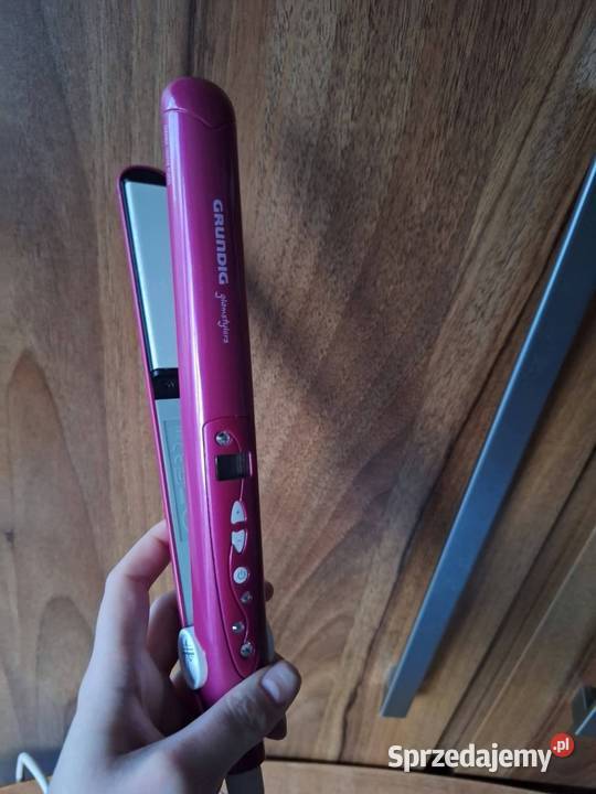 Prostownica Grundig Glamstyler Kęty