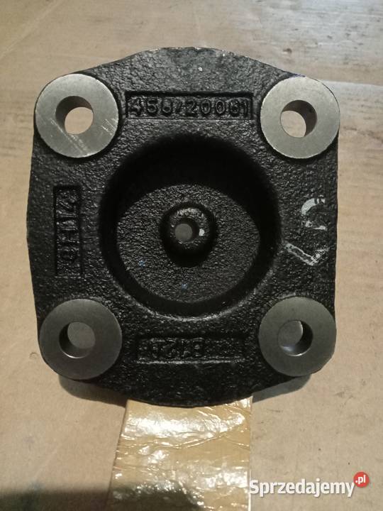 Sworzeń mocowania zwrotnicy JCB 45820061 Wschowa sprzedam