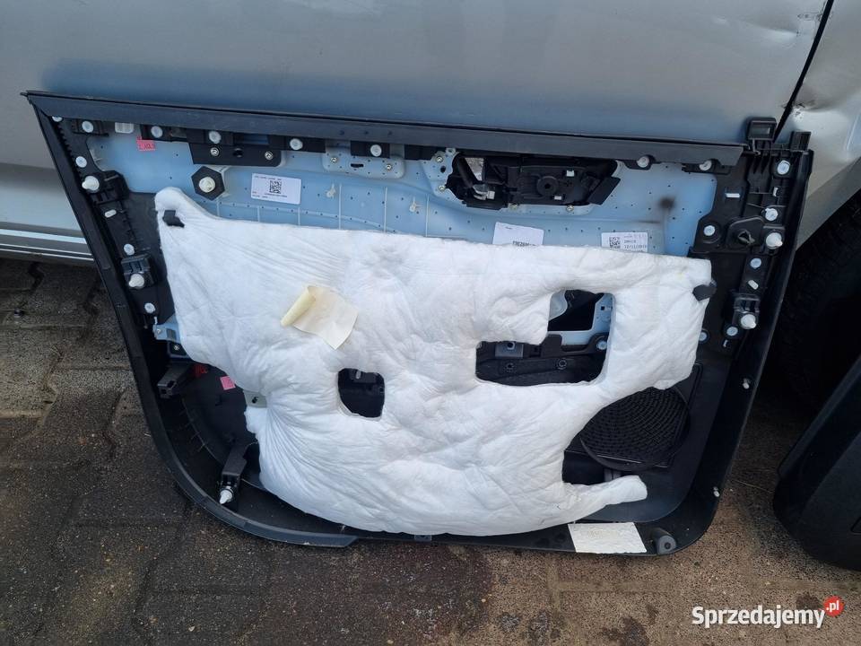 TAPICERKA DRZWI PRAWY PRZÓD FORD FOCUS MK4