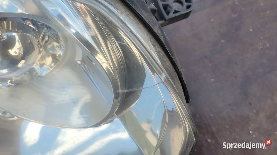 CITROEN C5 III XENON LAMPA PRAWY PRZÓD REFLEKTOR Ruda Śląska sprzedam