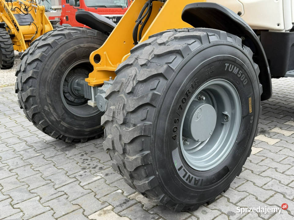 średnia kołowa Liebherr L 506 Compact Łyżka Koparko ładowarki świętokrzyskie Widełki