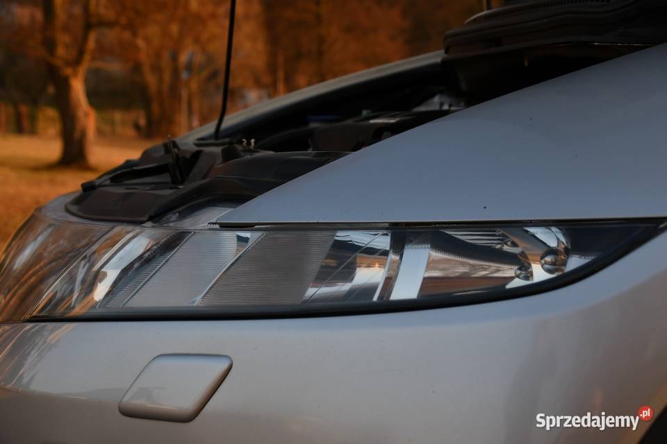 HONDA CIVIC UFO 18 VTEC 140 zadbany kobiety srebrny Chodzież