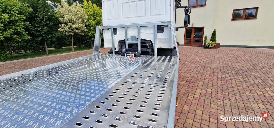 Zabudowa Laweta Autolaweta Pomoc Drogowa Najazd Kielce