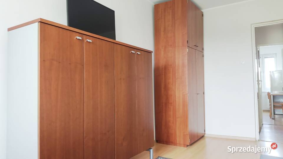 Bezpośrednio wynajmę 3 pokoje osobna kuchnia blok Poznań
