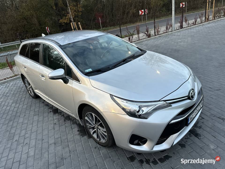 Toyote Avensis 20d4D 2015r Super stan 2015r 170000km Avensis Żyrardów