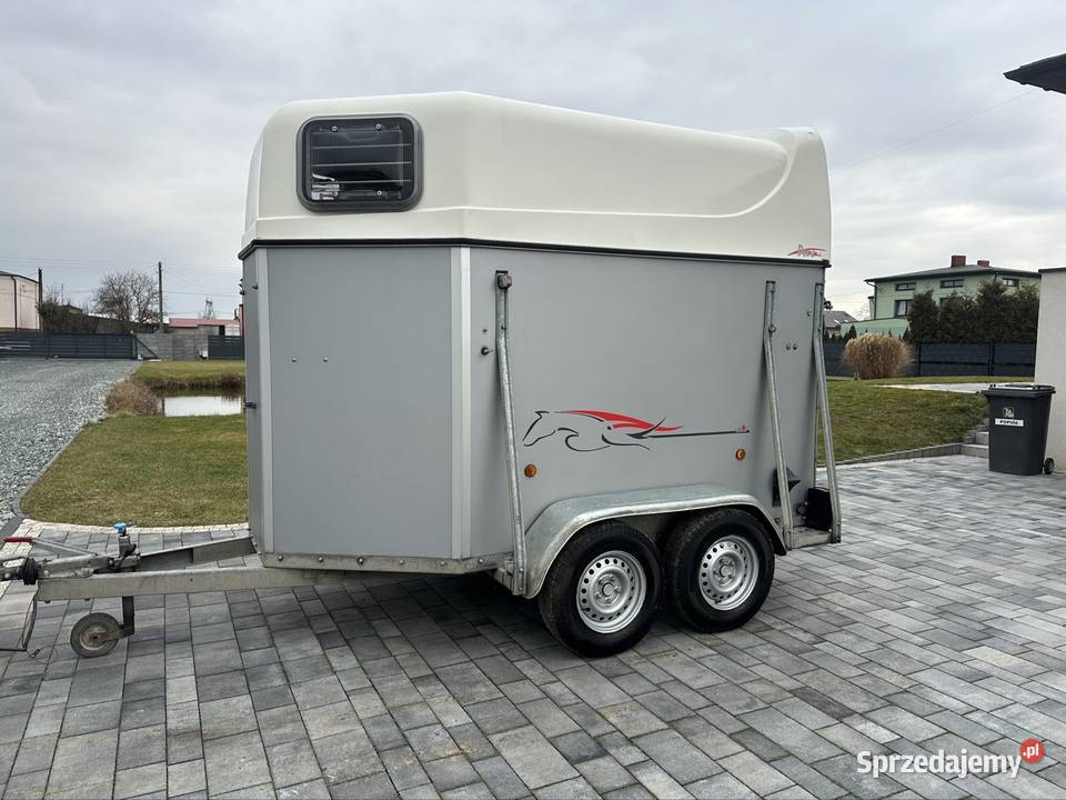 Przyczepa do przewozu 2 koni dmc 1300 kat B Mokra sprzedam