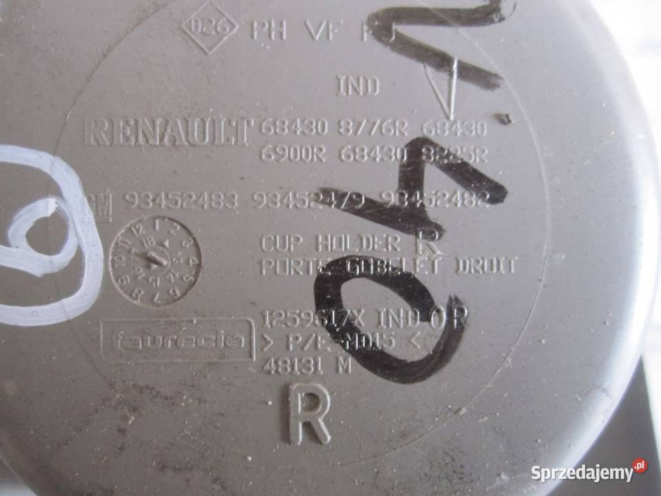 RENAULT TRAFIC III 15r kratka nawiewu cup holder Kielce sprzedam