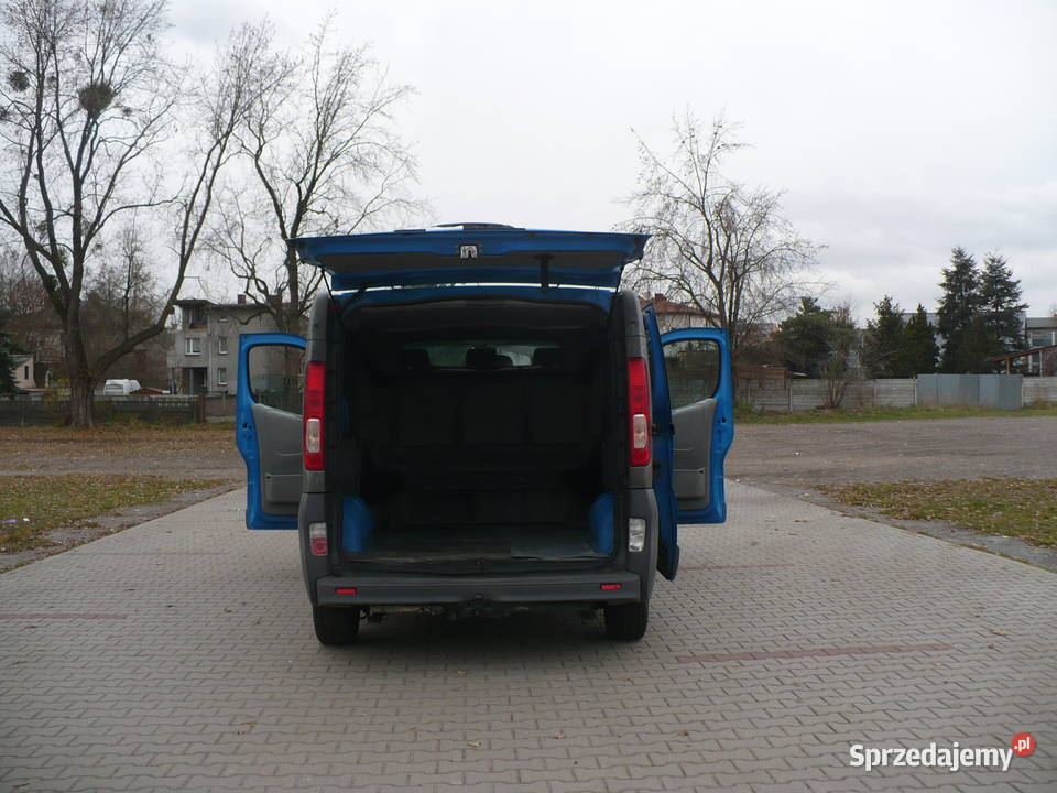 Renault Trafic 6 OSÓB Brygadówka LONG DŁUGI Siewierz