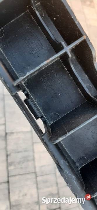 6V6807864 skoda Fabia III ślizg zderzaka prawy małopolskie Dąbrowa Tarnowska