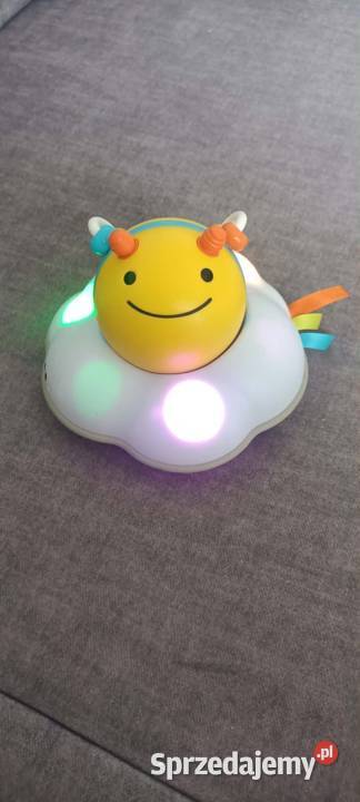 Skip hop zabawka pszczółka do raczkowania Nysa