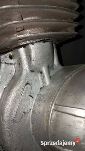 Silnik WSK 125 pali brak numeru na karterach Jasło sprzedam