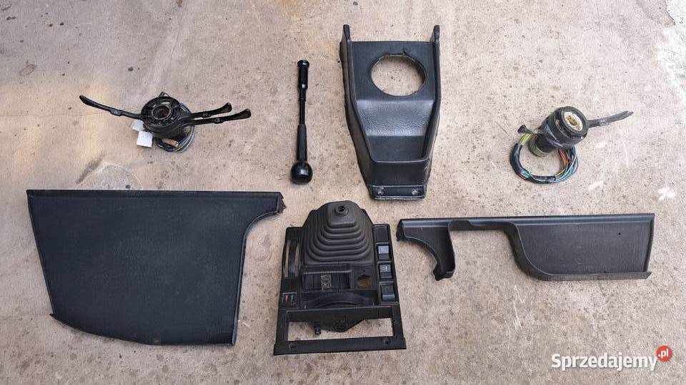Fiat 125p półki pod kierownicę i pasażera osobowe