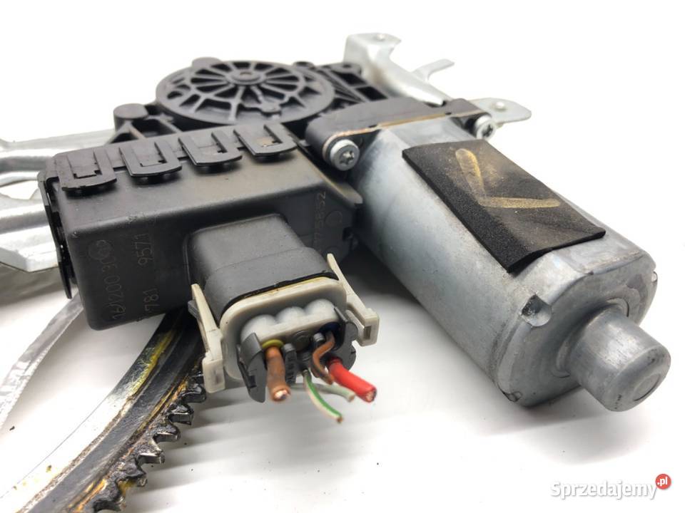 PODNOŚNIK SZYBY LEWY PRZÓD OPEL ASTRA H 13101480 osobowe podkarpackie