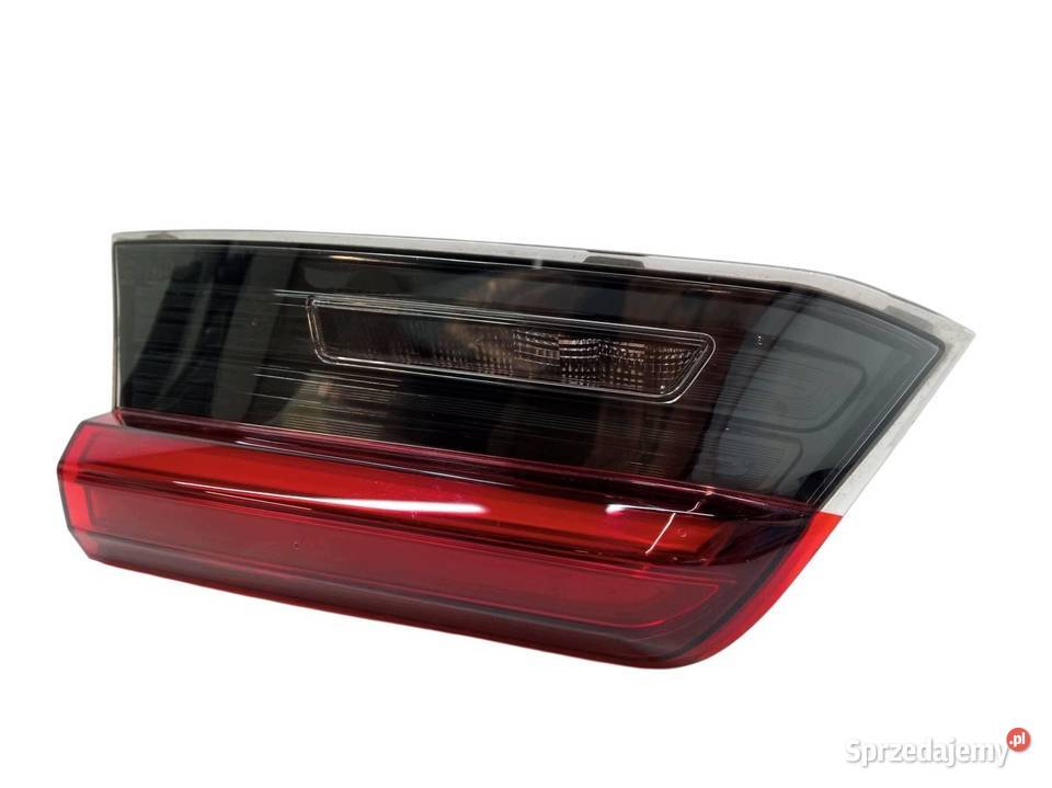 LAMPA TYŁ W KLAPĘ LEWA KOMBI TOURING LIFT sprzedam