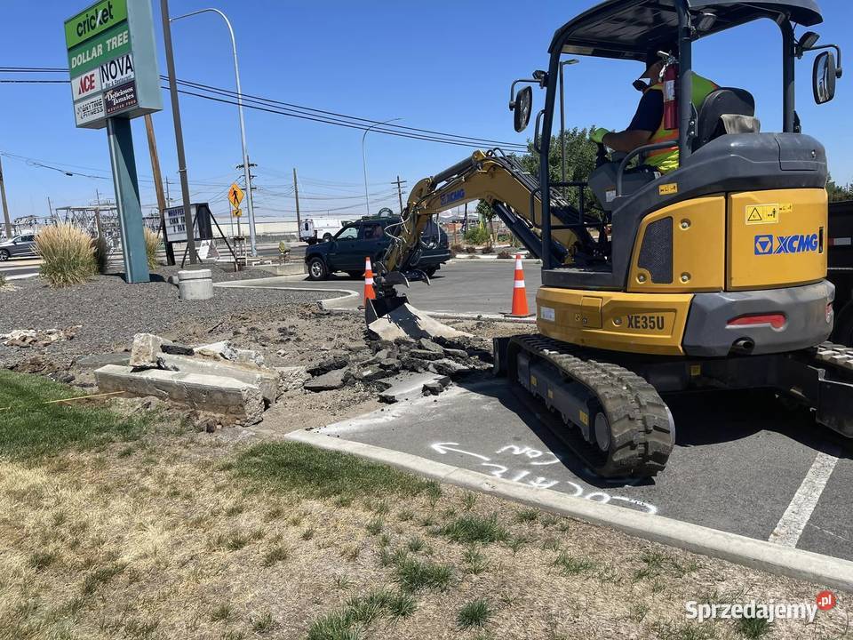 Minikoparka XCMG XE35E 4 tony Rok produkcji 2025