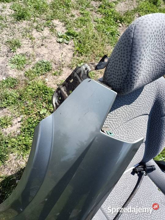 Błotnik lewy nissan primera P12 K30G