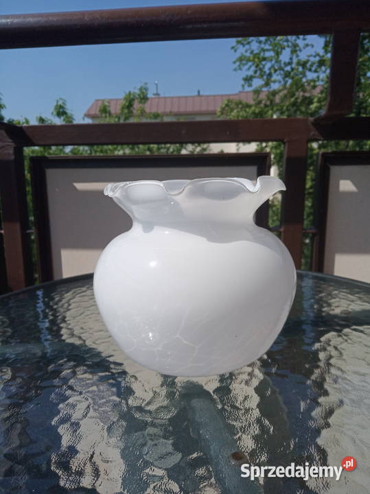 Szklany biały klosz do kinkietu lampki mazowieckie Warszawa