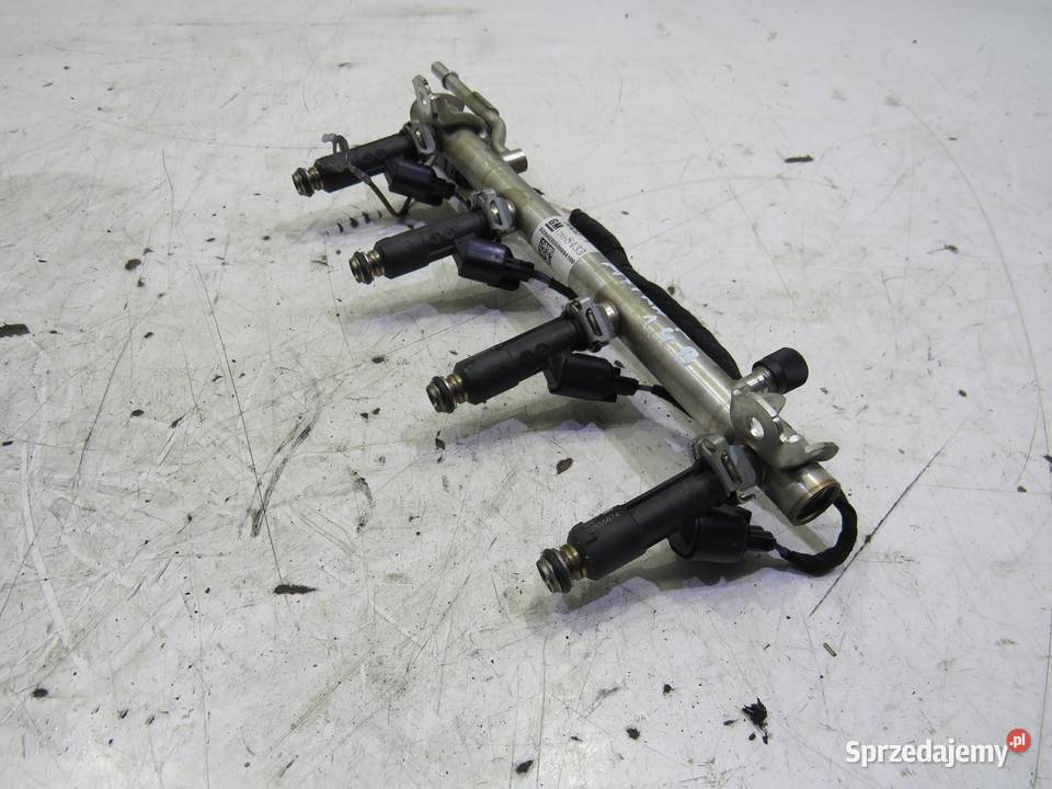 LISTWA WTRYSKOWA WTRYSKI ASTRA K 14 16V 12668433