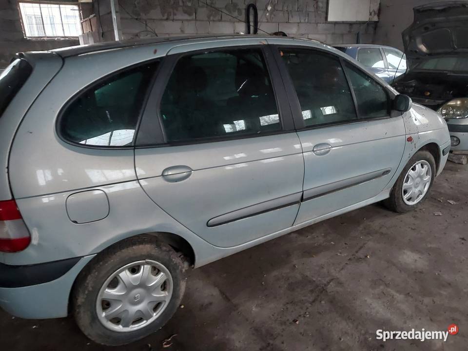 Scenik 1989cm3 Lublin