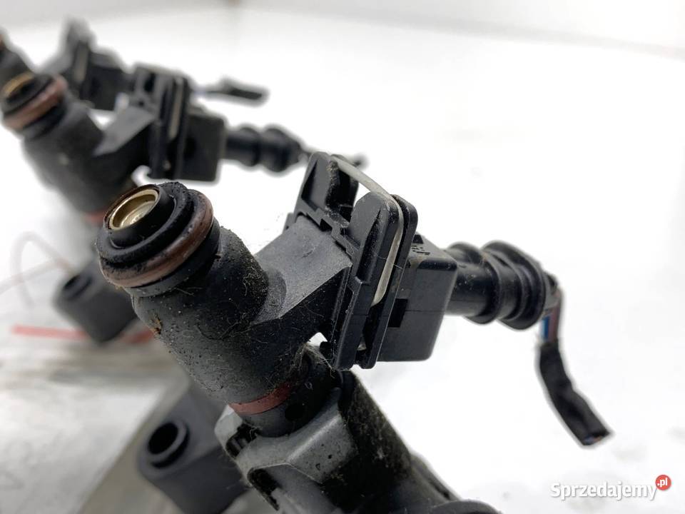 LISTWA WTRYSKOWA FIAT 500 46350338 10 69