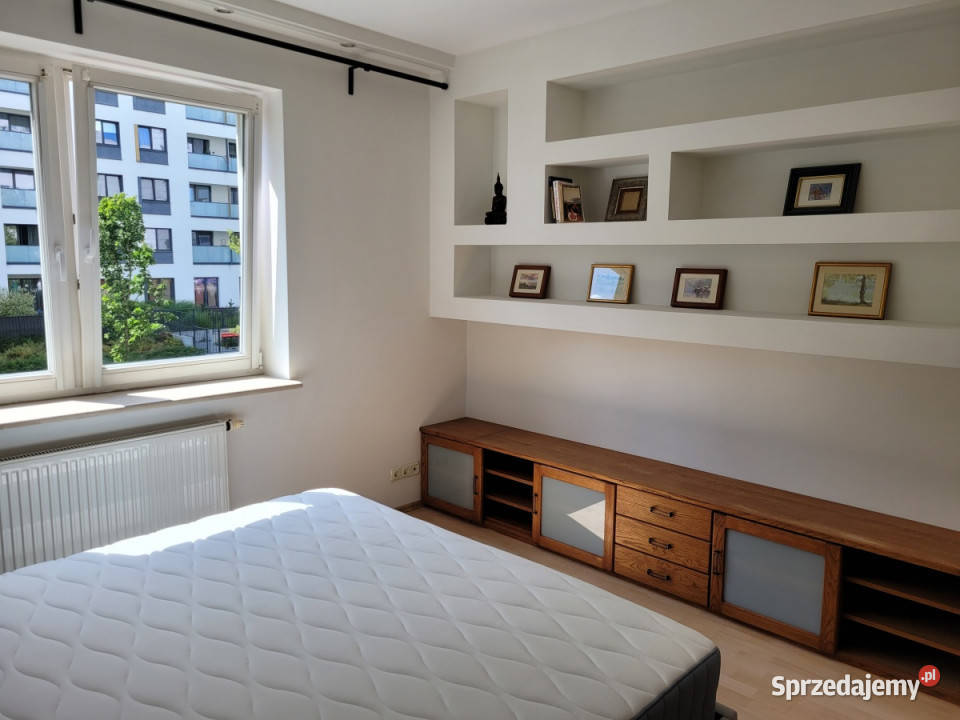 Apartament 3 pokoje duży taras Łazienek 80m2
