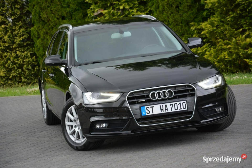 Audi A4 Lift Quattro BIXenon Ledy Navi MMI elektryczne lusterka Ostrów Mazowiecka