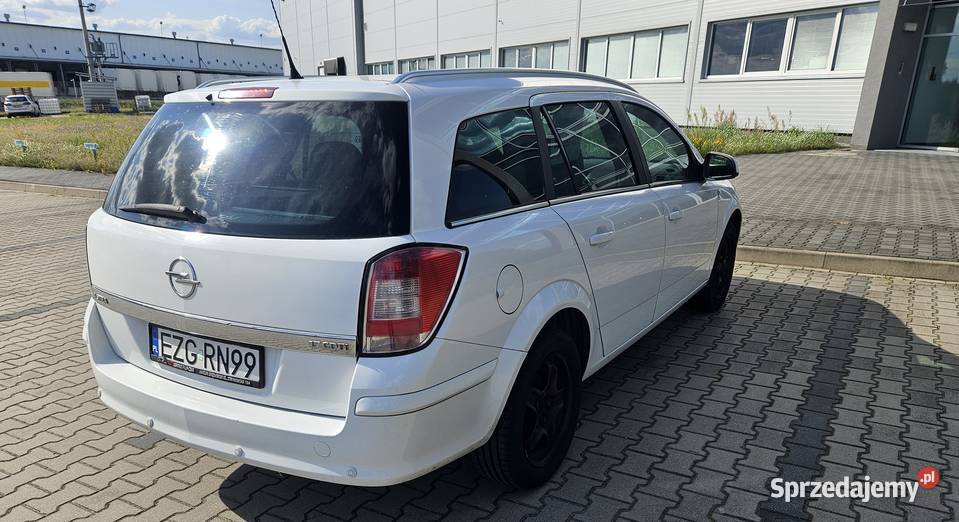 Opel Astra H 2012r 17 CDTI Serwisowany 1 Stryków