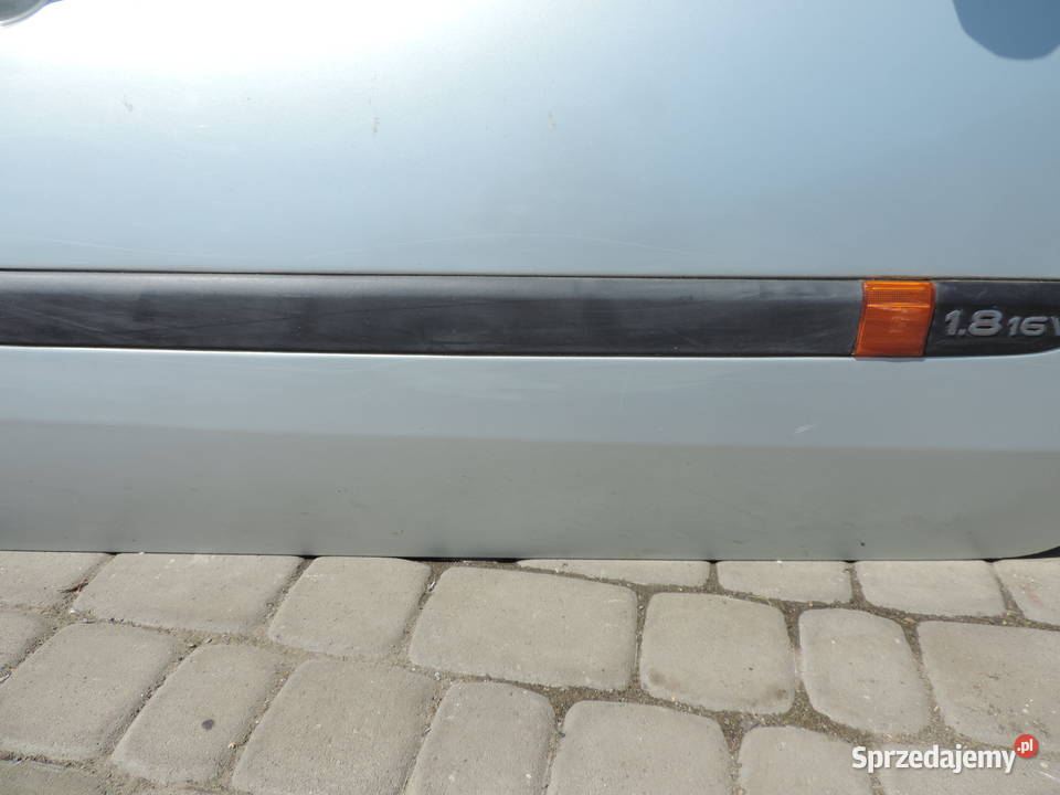 RENAULT LAGUNA 2 HB DRZWI PRAWY PRZÓD osobowe
