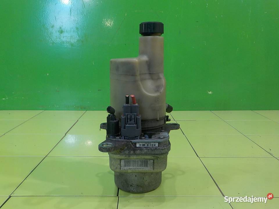 VOLVO C70 II 24 B AUT 09r 2D pompa wspomagania Suków