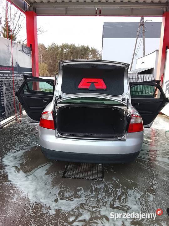 AUDI A4 B6 SEDAN 2003 25 TDI V6 QUATTRO wspomaganie kierownicy A4 Zatory