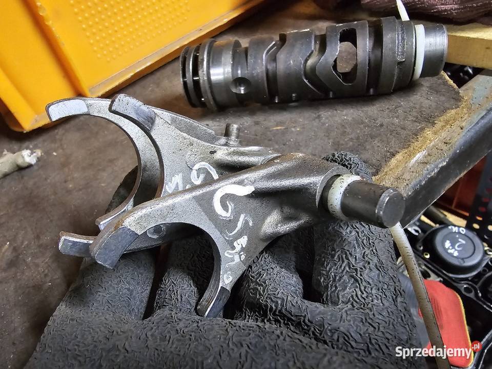 Suzuki Gs 550 skrzynia biegów wybierak wodziki Skrzynie biegów Jelenia Góra
