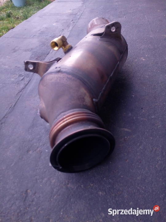 Downpipe OE BMW Seria 5 F10 2011 osobowe Toruń