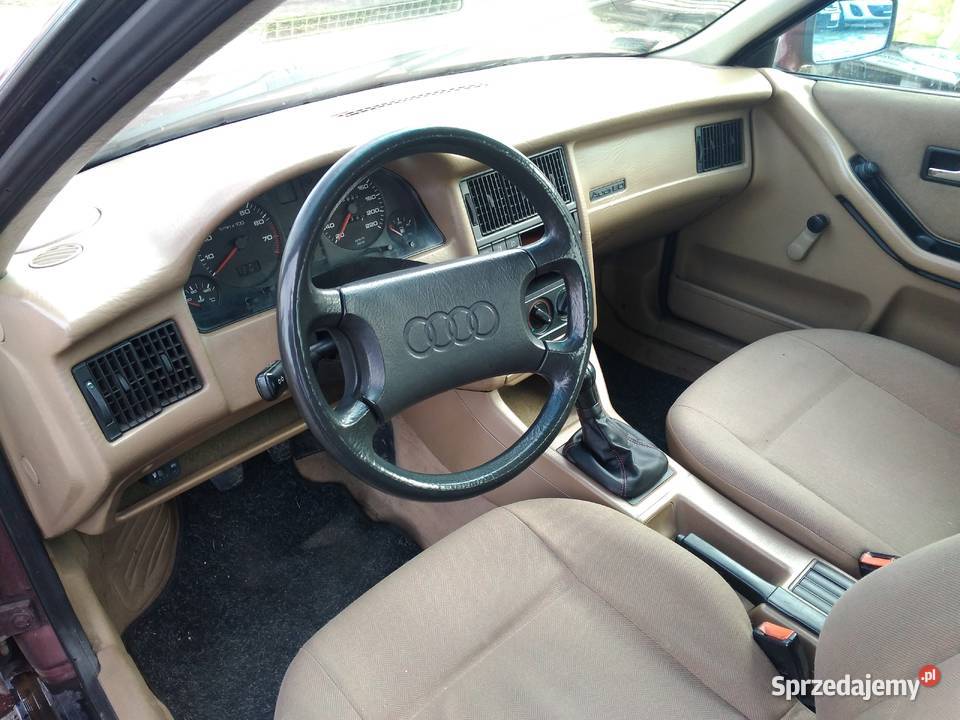 Audi 80, bardzo zadbane z pięknym kremowym wnętrzem