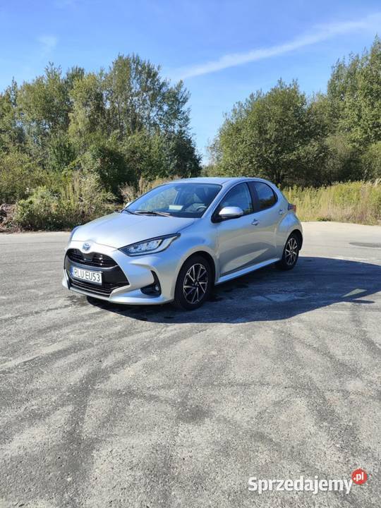 Sprzedam Toyota Yaris 10 Comfort 2023 Full LED przyciemniane szyby