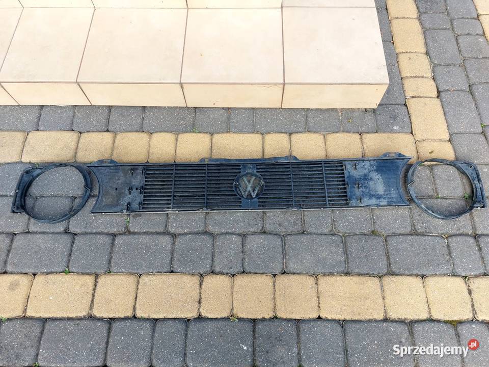 Volkswagen Golf Mk1 gril atrapa okular osobowe Sieciechów