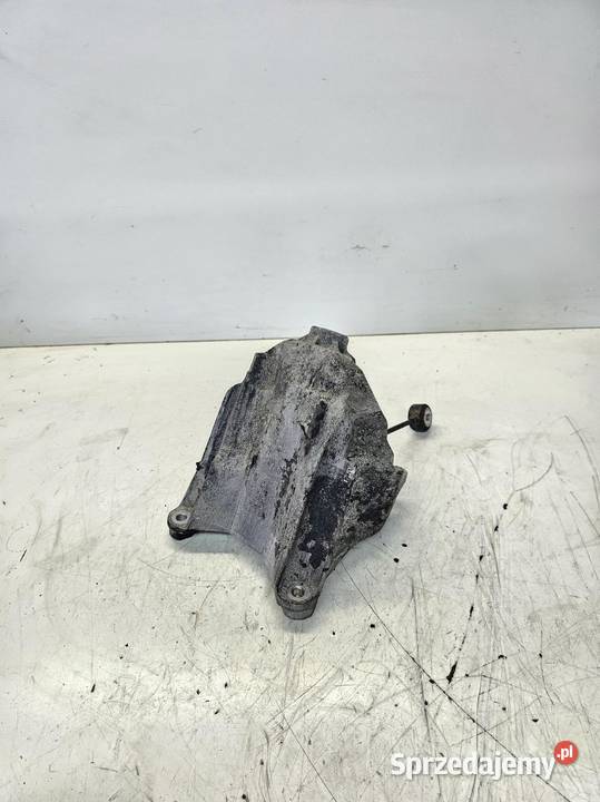 ŁAPA SILNIKA LEWA AUDI A4 B9 A5 4M0199307BN Przystajń sprzedam