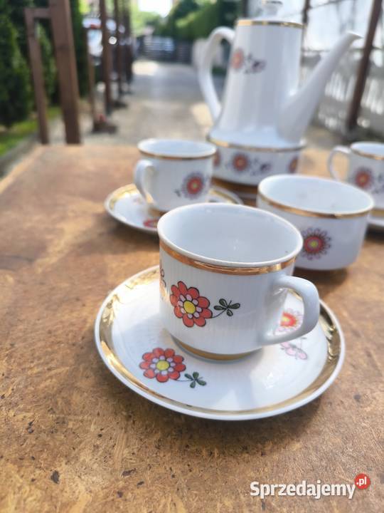 Porcelana z dawnych lat produkcji Radomsko