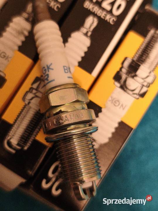 NGK BKR6EKC komplet 4 sztuki oryginał made in lubelskie Lublin