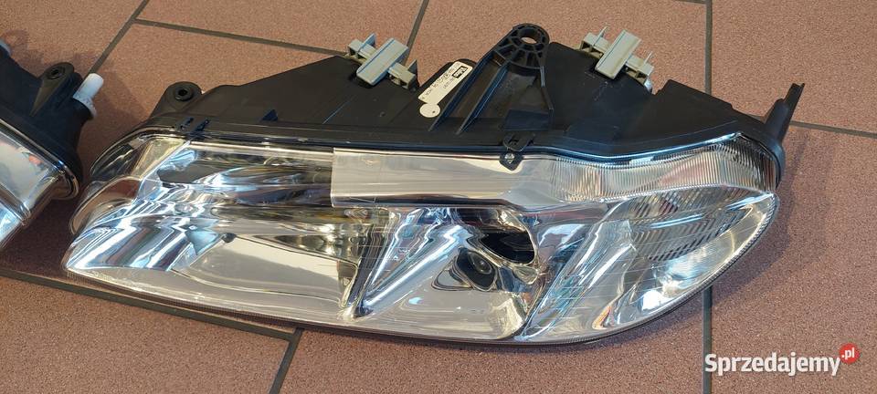 Komplet nowych reflektorów do Peugeot 406 coupe śląskie Kalety