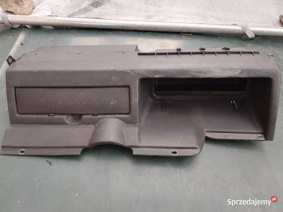 Schowek starego Volkswagen Golf GTI Sobieska Wola Pierwsza sprzedam